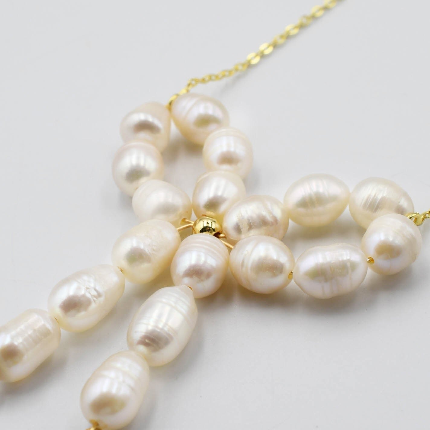Fresh Pearl Bow Necklace - E36