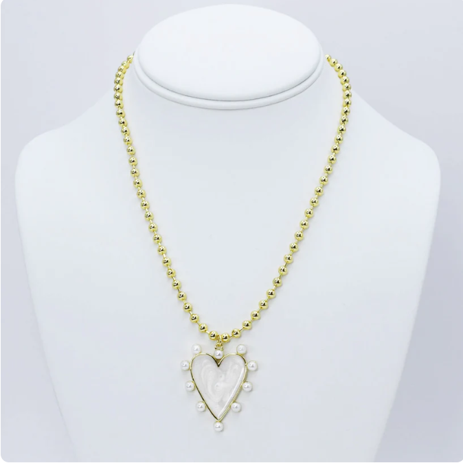 Hearts Of Pearls Necklace - M3