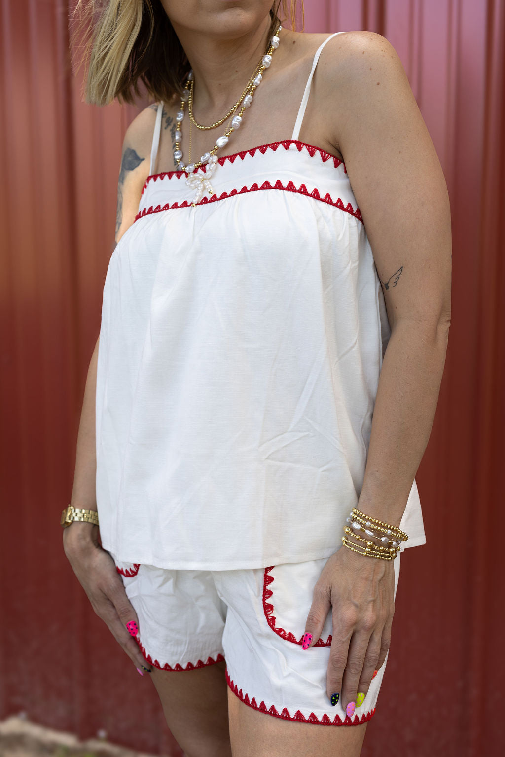 Red/White Scallop Set