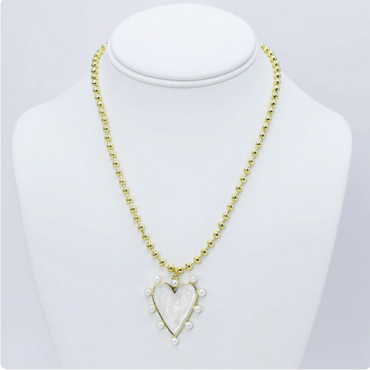 Hearts Of Pearls Necklace - M3